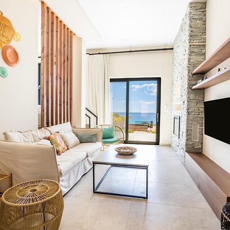 Euphoria Suites Lakki  ภายนอก รูปภาพ