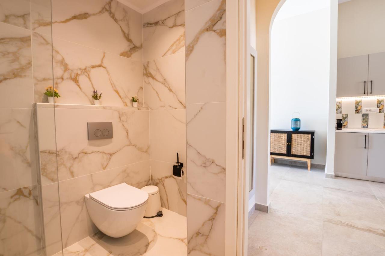 Euphoria Suites Lakki  ภายนอก รูปภาพ