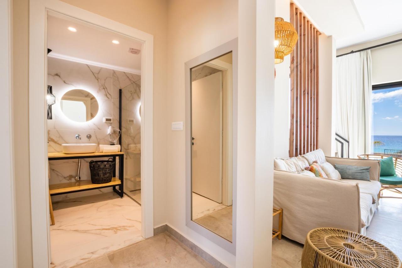 Euphoria Suites Lakki  ภายนอก รูปภาพ